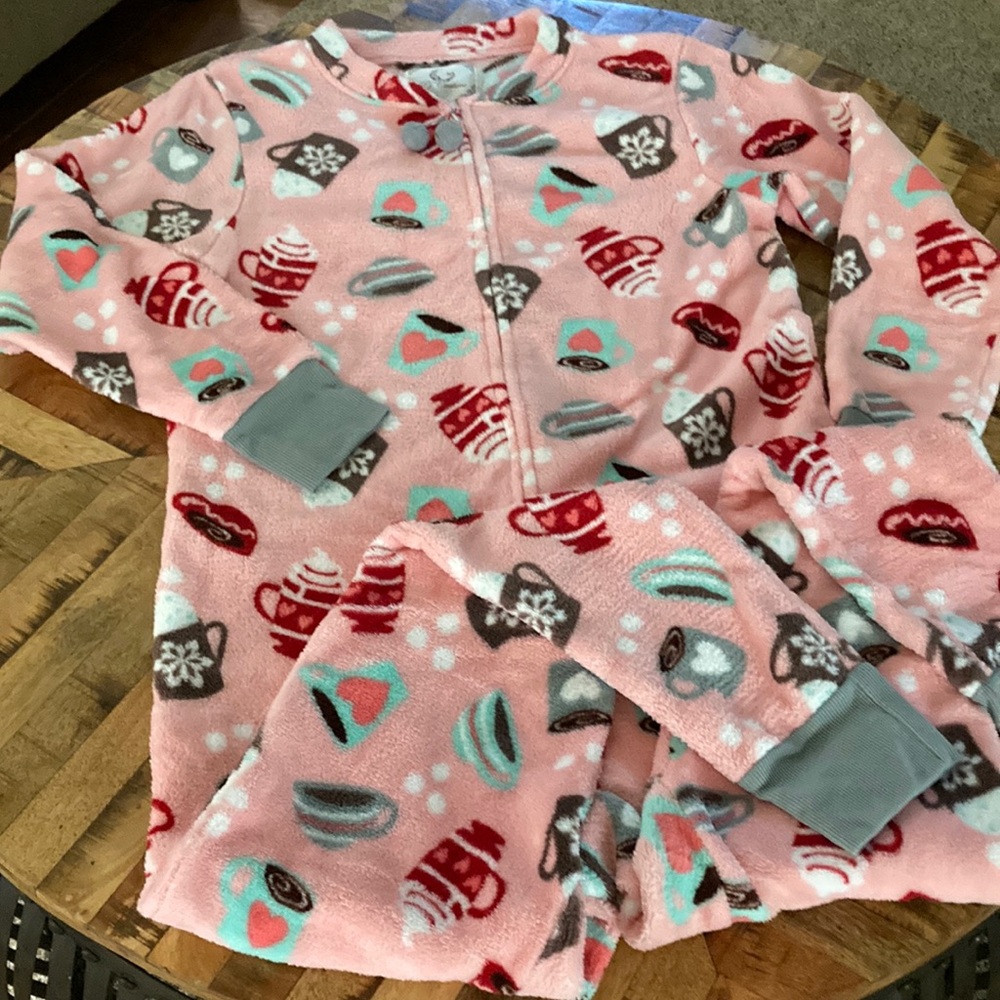 Blanket pjs.  Womens M